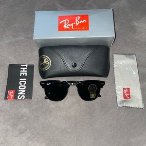 🕶Ray-Ban Clubmaster Sunglasses. Black & Gold Frames. Green lenses.